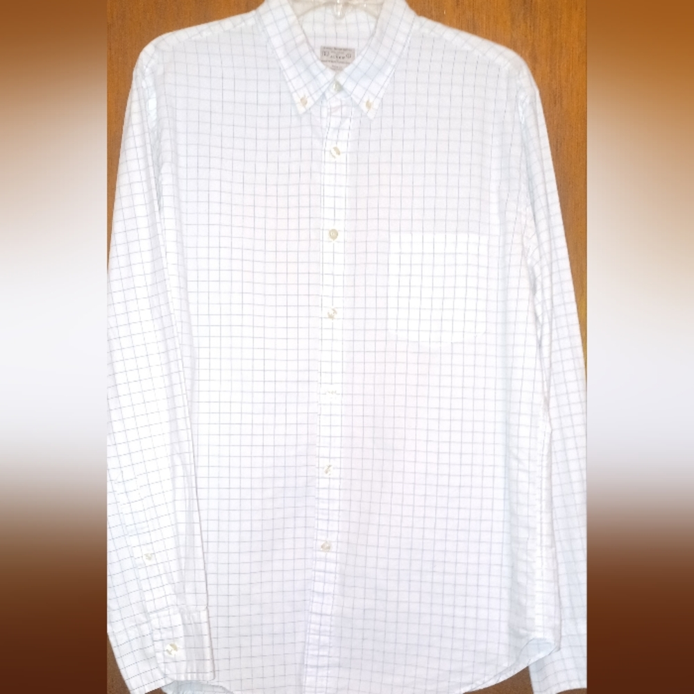 Mens Long Sleeve Button Down Size Large